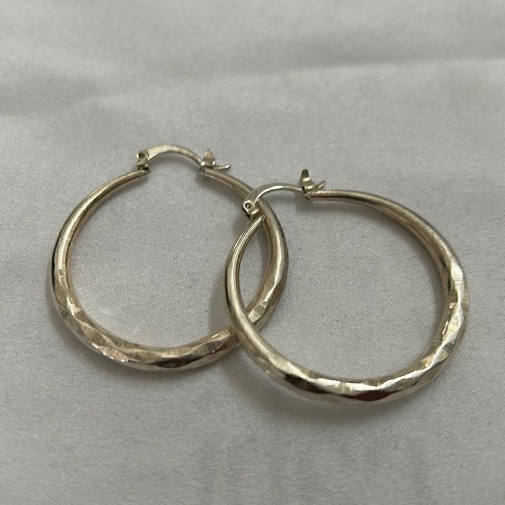 Silver hoops- small with hammered design